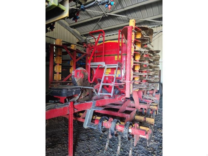 Drillmaschinenkombination du type Väderstad RDA-600S, Gebrauchtmaschine en ANTIGNY (Photo 1)