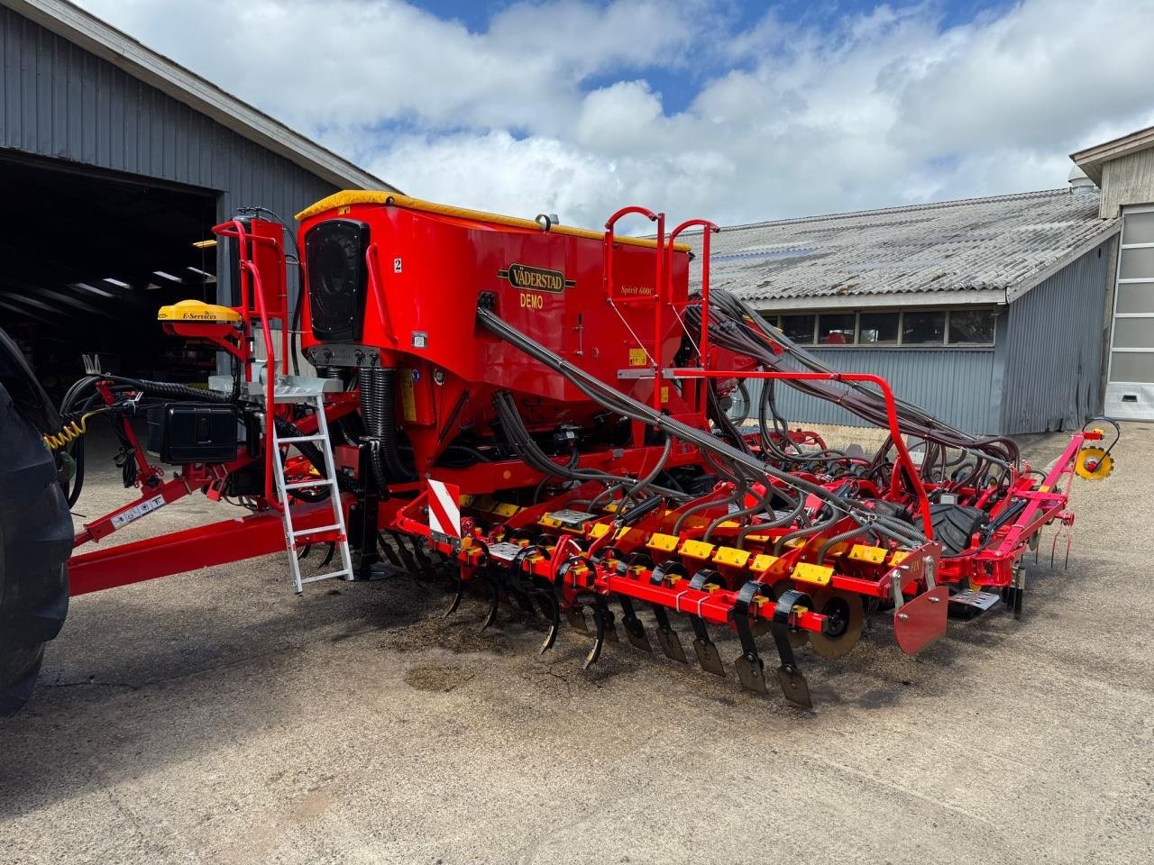 Drillmaschinenkombination typu Väderstad SPIRIT 600C, Gebrauchtmaschine v Brønderslev (Obrázek 1)