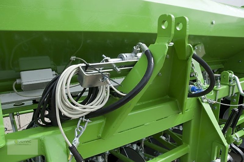 Drillmaschinenkombination des Typs Vemac Bomet Drillmaschine 250cm 2,50m Sämaschine Reihensämaschine NEU, Neumaschine in Sülzetal OT Osterweddingen (Bild 15)