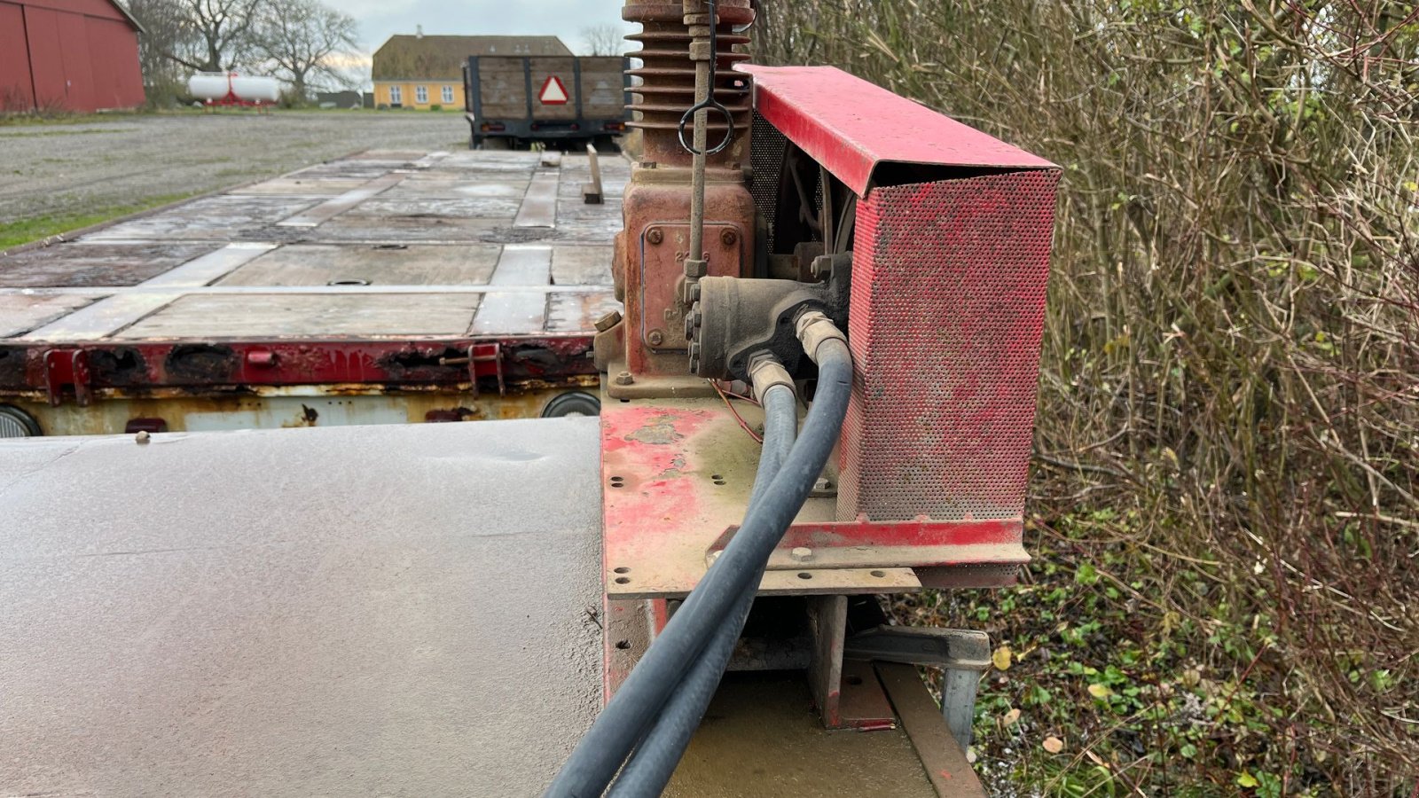 Düngerstreuer-Aufsatz типа Sonstige 2500 Kg traktor tank 3 punkt 4650 liter + pumpe + flowmåler, Gebrauchtmaschine в Borre (Фотография 5)