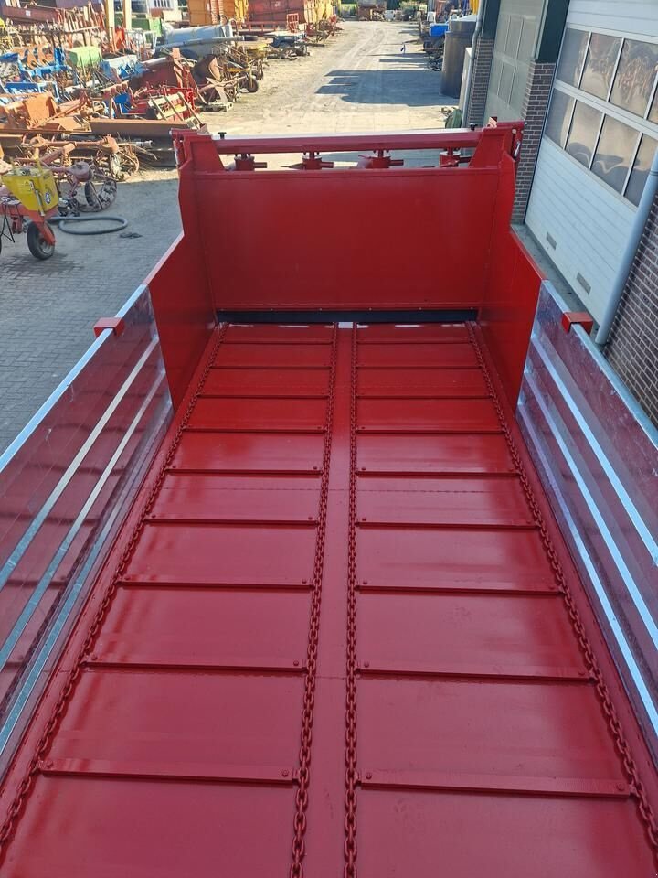 Düngerstreuer des Typs AGM Meststrooier 8 ton - Nieuw, Neumaschine in Goudriaan (Bild 11)