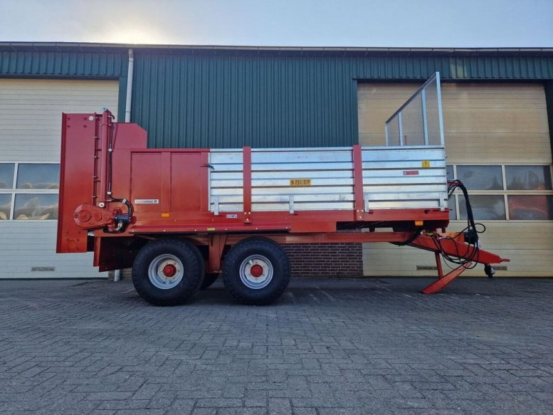 Düngerstreuer van het type AGM Meststrooier 8 ton - Nieuw, Neumaschine in Goudriaan (Foto 1)