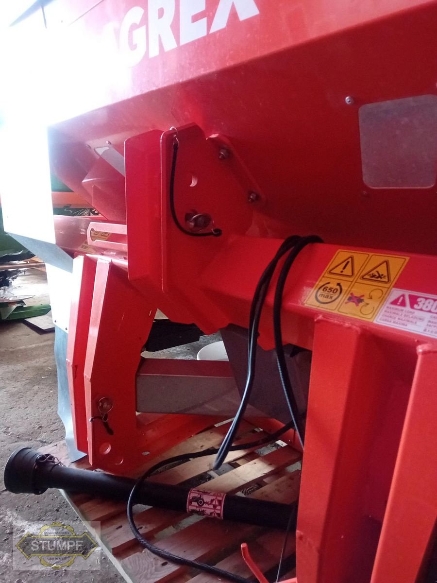 Düngerstreuer des Typs agrex FERTI -S  1500 + 650, Gebrauchtmaschine in Grafenstein (Bild 6)