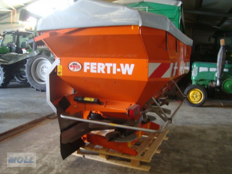 Düngerstreuer des Typs agrex Ferti-W, Neumaschine in Euernbach (Bild 1)