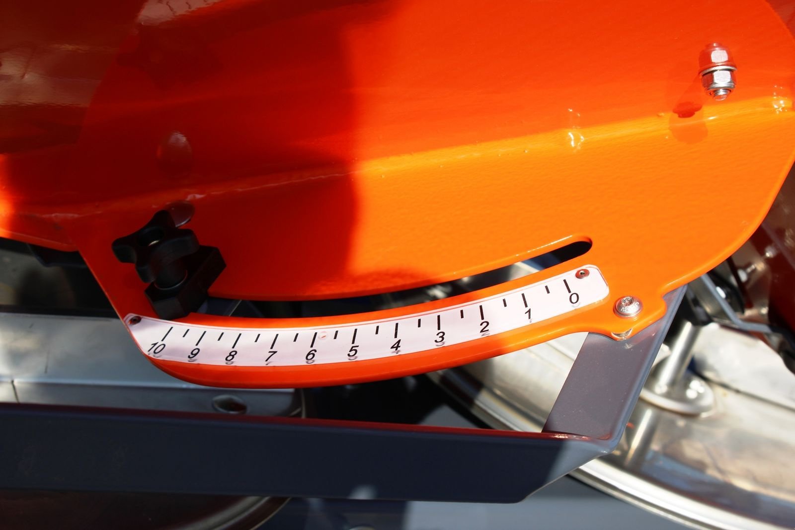 Düngerstreuer typu agrex TVS 600 Düngerstreuer, Neumaschine v Neukirchen am Walde  (Obrázek 11)