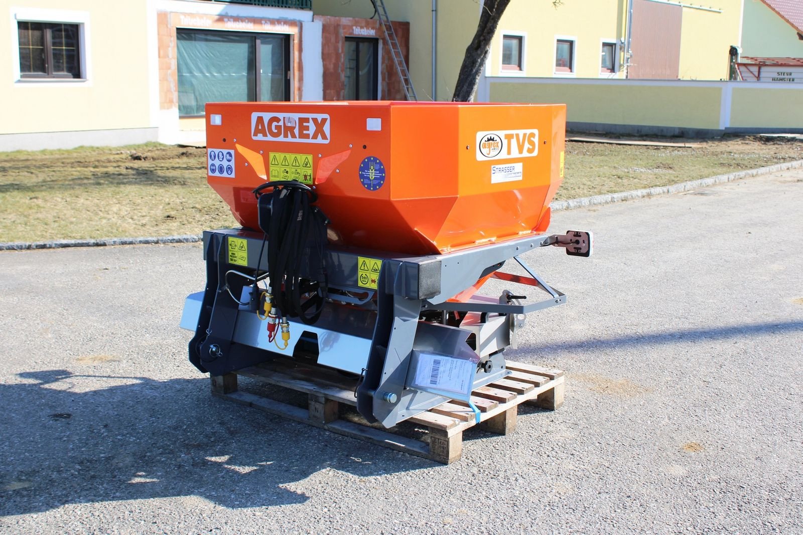 Düngerstreuer typu agrex TVS 600 Düngerstreuer, Neumaschine v Neukirchen am Walde  (Obrázek 3)