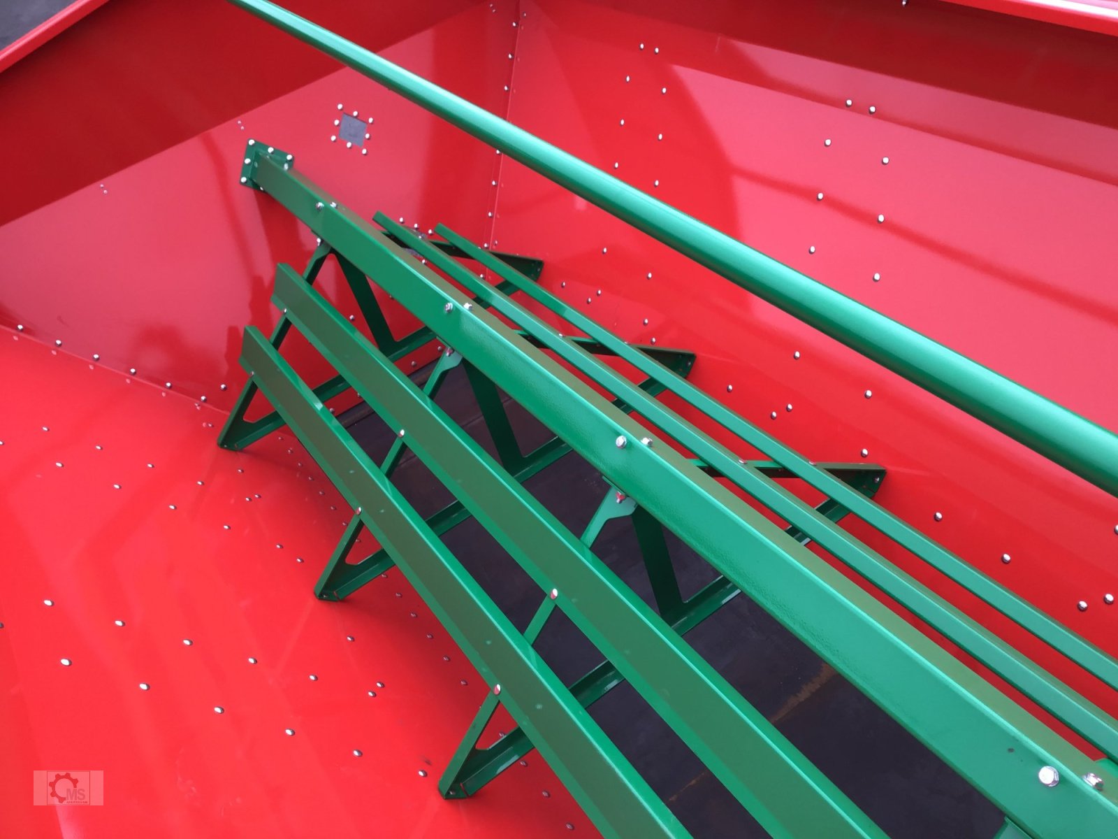 Düngerstreuer typu Agro-Masz REWO 8200 Großflächenstreuer Kalk Dünger Streuer, Neumaschine v Tiefenbach (Obrázek 16)