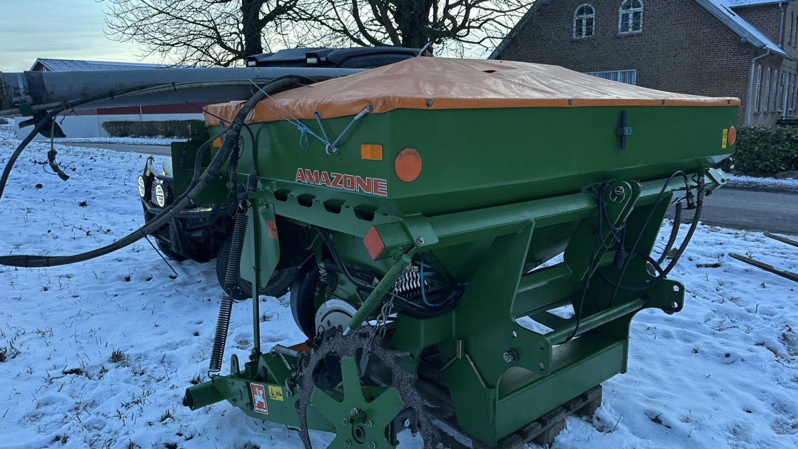 Düngerstreuer typu Amazone Fronttank, Gebrauchtmaschine v øster ulslev (Obrázek 3)