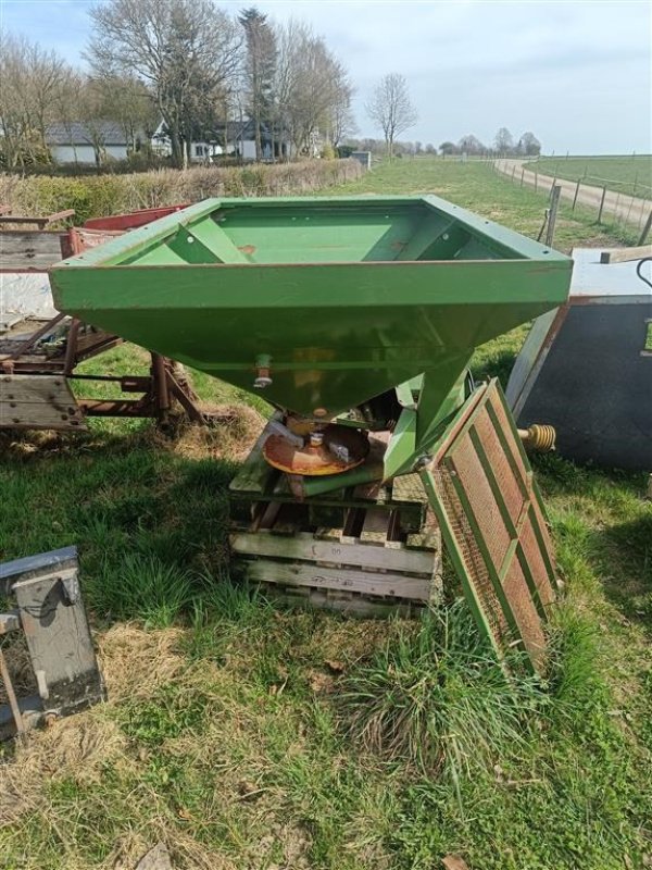 Düngerstreuer типа Amazone gødningsspreder 1200liter, Gebrauchtmaschine в Egtved (Фотография 2)