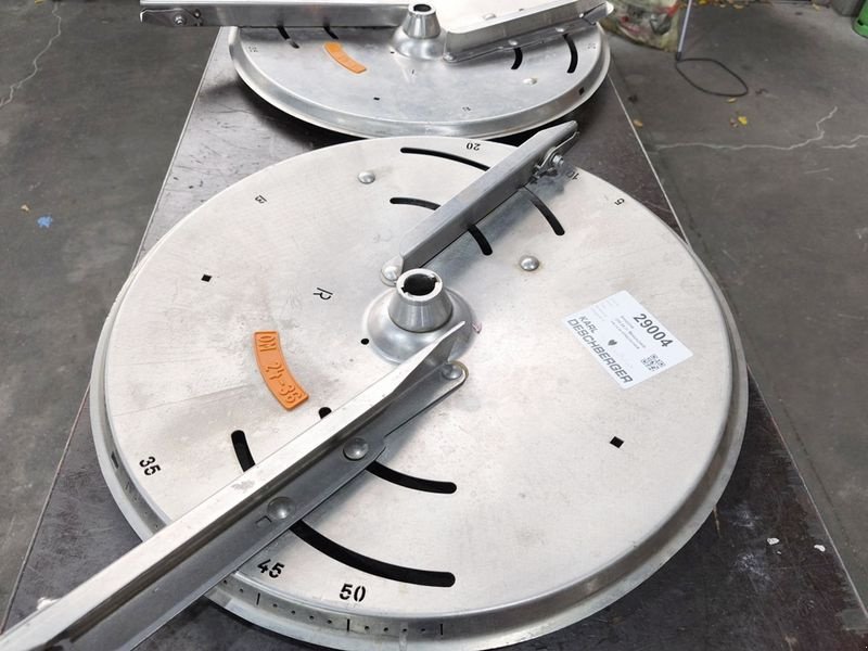 Düngerstreuer typu Amazone OM 24-36 Streuscheiben, Gebrauchtmaschine v St. Marienkirchen (Obrázek 3)