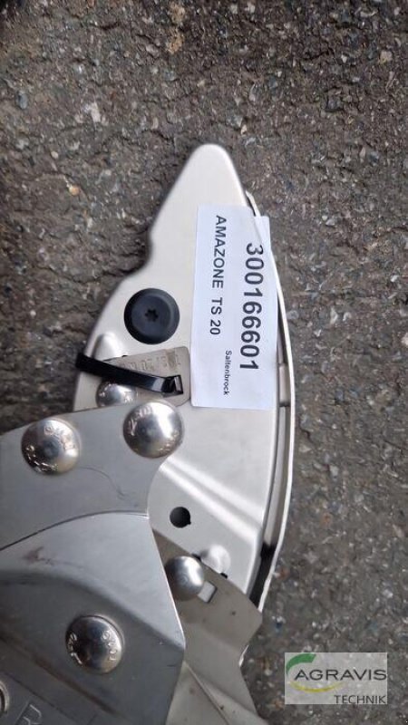 Düngerstreuer des Typs Amazone STREUSCHAUFELSATZ Streuschaufelsatz TS 20, Neumaschine in Melle-Wellingholzhausen (Bild 2)