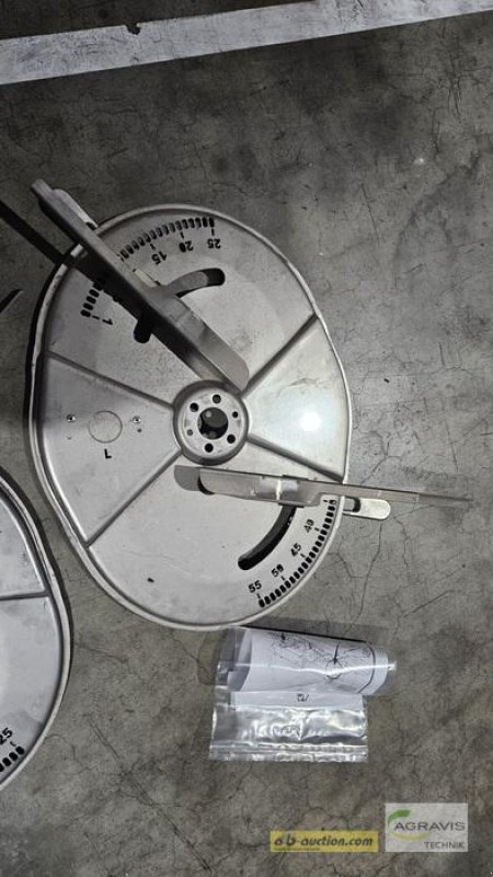 Düngerstreuer от тип Amazone STREUSCHAUFELSATZ V-Set 3, Gebrauchtmaschine в Meppen (Снимка 3)