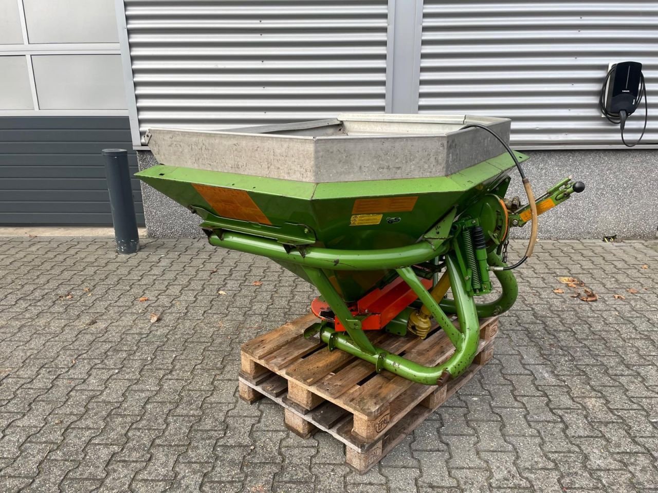 Düngerstreuer typu Amazone ZA-F 604 kunstmeststrooier, Gebrauchtmaschine v Roermond (Obrázek 2)