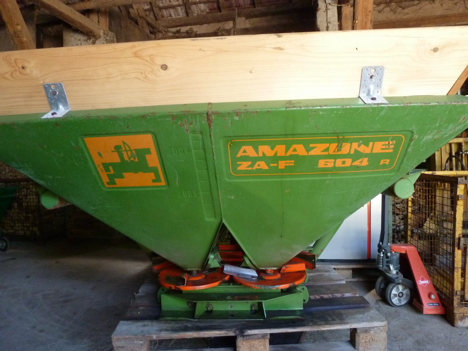 Düngerstreuer типа Amazone ZA-F 604 R, Gebrauchtmaschine в Bissingen (Фотография 3)