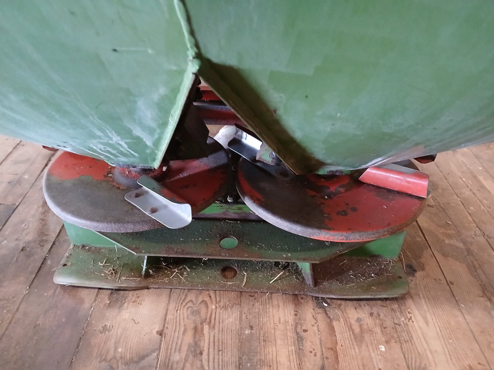 Düngerstreuer a típus Amazone ZA-F 803, Gebrauchtmaschine ekkor: Albstadt-Pfeffingen (Kép 5)