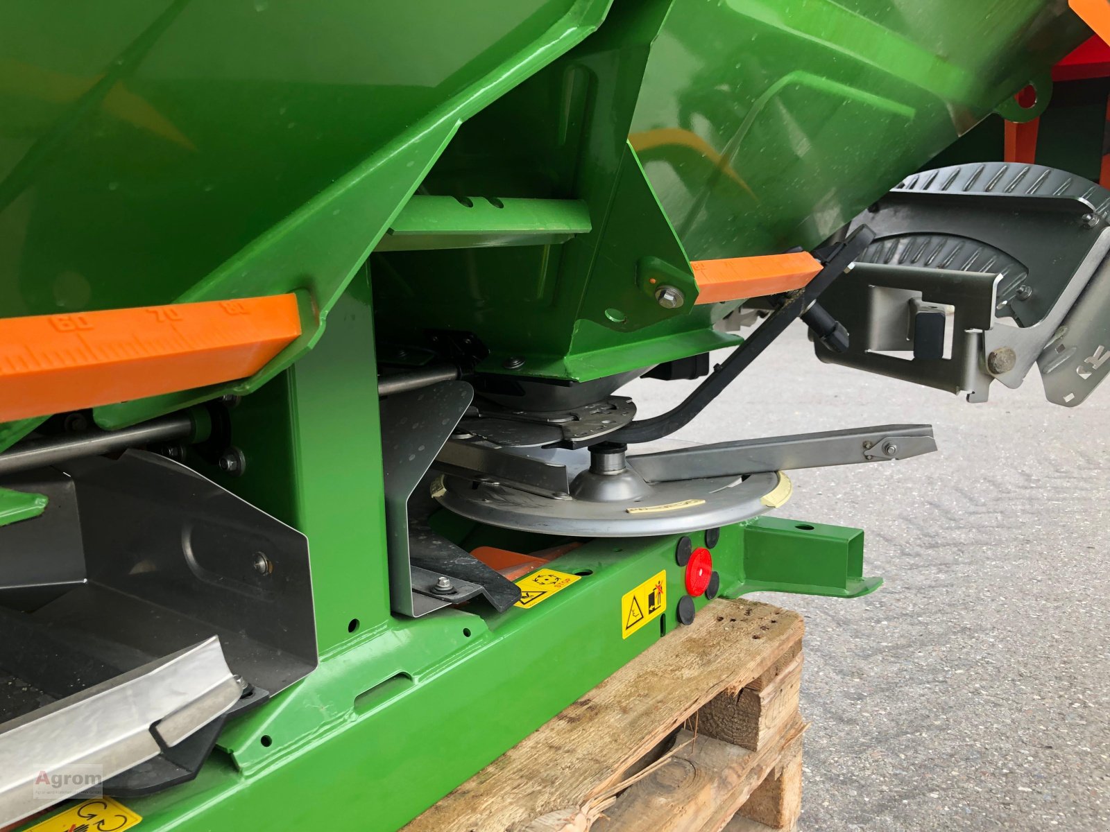 Düngerstreuer typu Amazone ZA-M 1001 Special, Gebrauchtmaschine v Riedhausen (Obrázek 8)