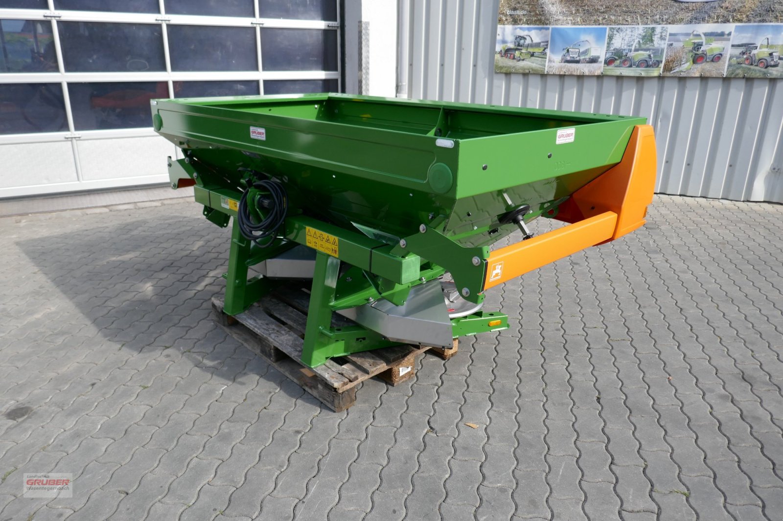 Düngerstreuer des Typs Amazone ZA-M 1002 Special Easy, Neumaschine in Dorfen (Bild 2)