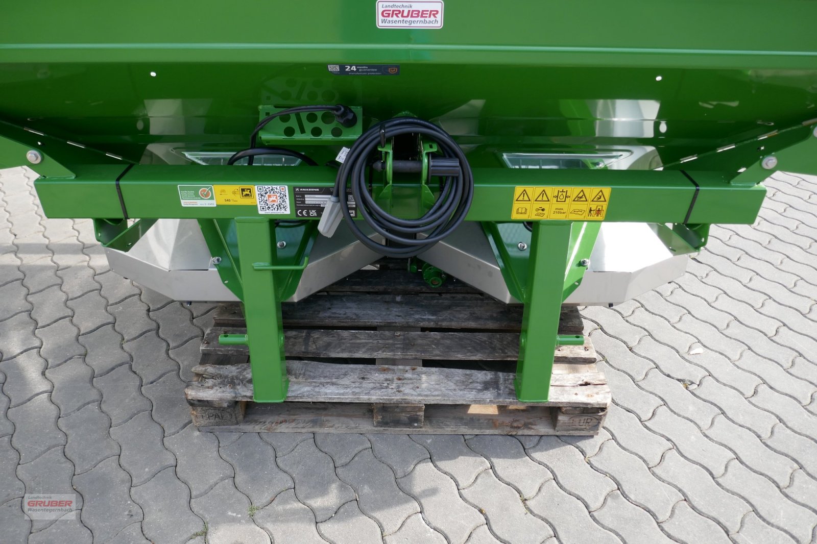 Düngerstreuer des Typs Amazone ZA-M 1002 Special Easy, Neumaschine in Dorfen (Bild 3)