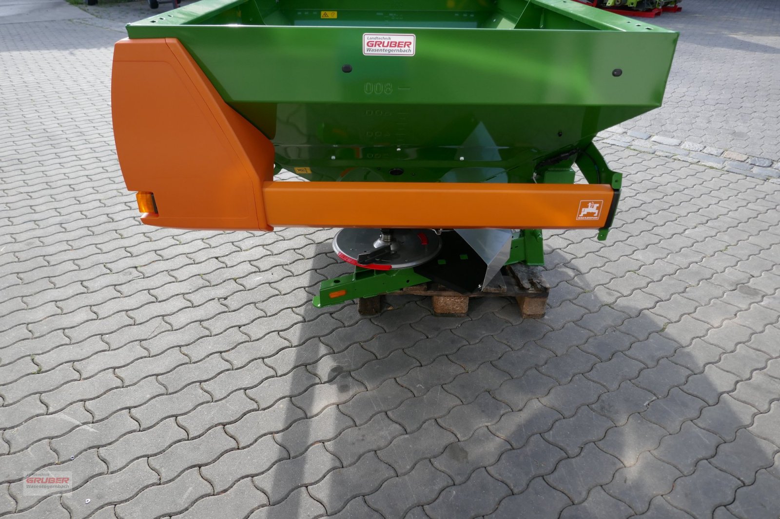 Düngerstreuer des Typs Amazone ZA-M 1002 Special Easy, Neumaschine in Dorfen (Bild 4)