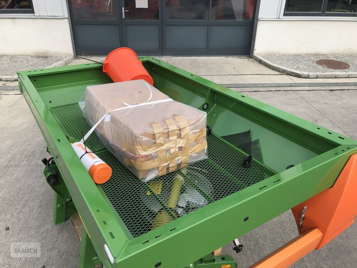 Düngerstreuer des Typs Amazone ZA - M 1002 Special Easy, Neumaschine in Burgkirchen (Bild 19)