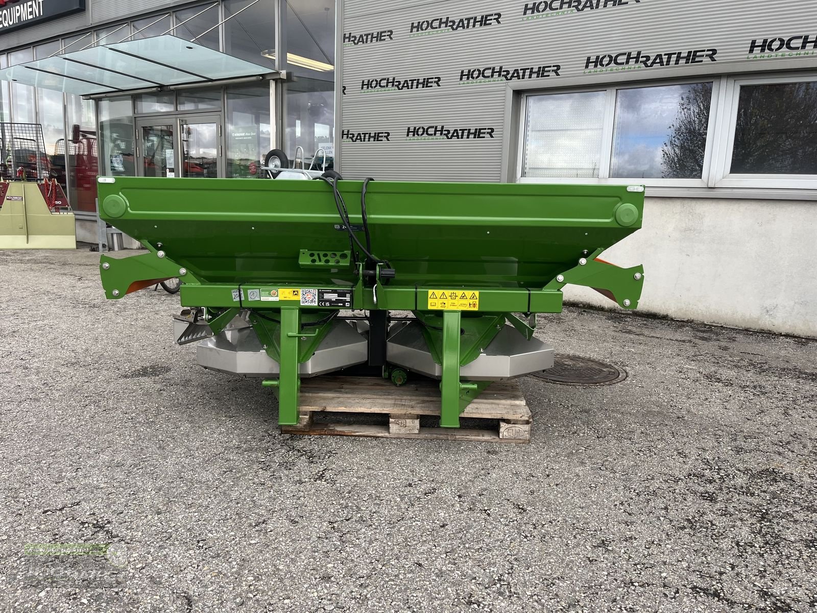 Düngerstreuer des Typs Amazone ZA M 1002, Neumaschine in Kronstorf (Bild 2)