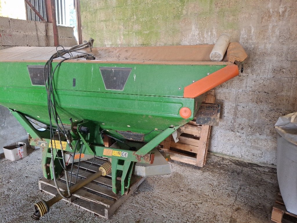 Düngerstreuer Türe ait Amazone ZA-M 1200, Gebrauchtmaschine içinde BRAS SUR MEUSE (resim 2)