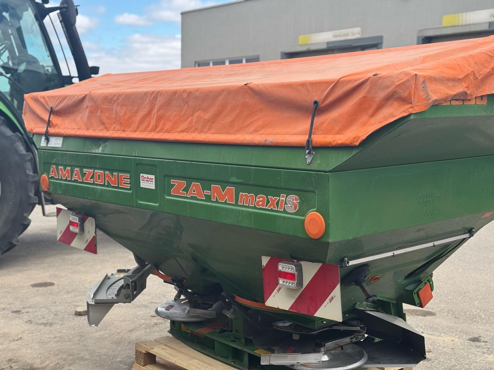 Düngerstreuer of the type Amazone ZA-M 1500 maxis, Gebrauchtmaschine in Harmannsdorf-Rückersdorf (Picture 3)