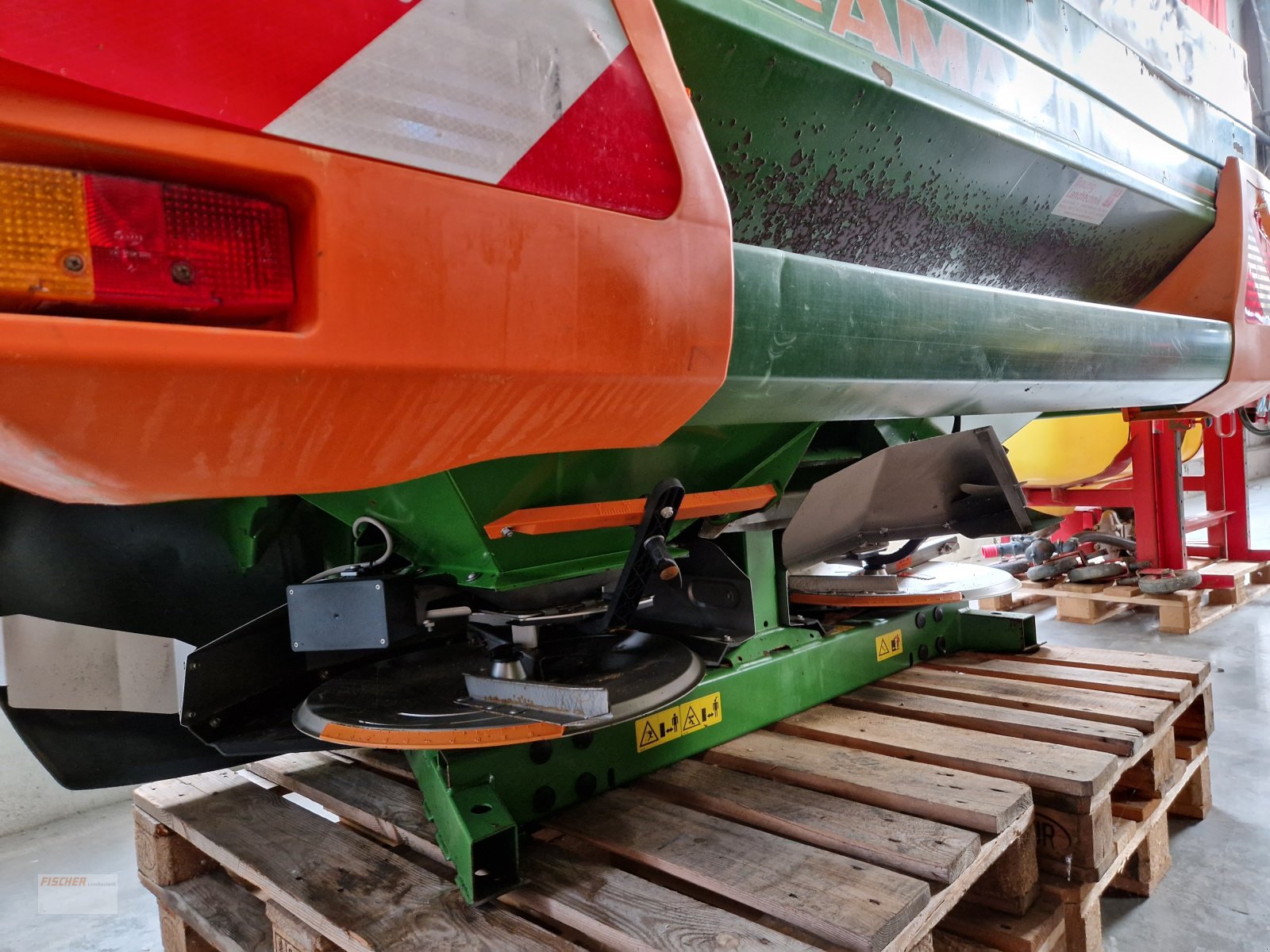 Düngerstreuer tip Amazone ZA-M 1500 TRONIC, Gebrauchtmaschine in Pfoerring (Poză 4)