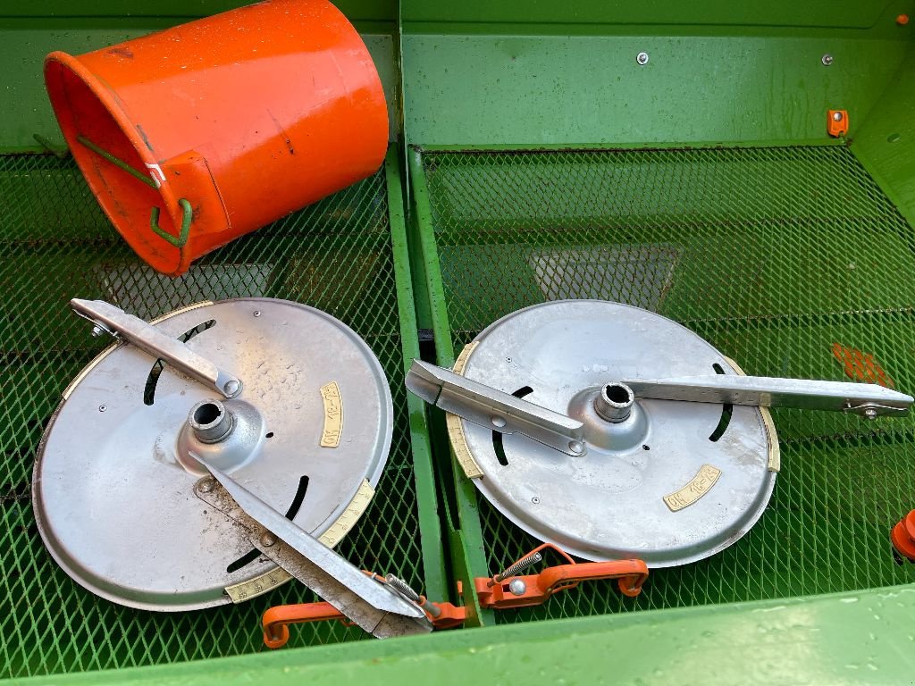 Düngerstreuer του τύπου Amazone ZA-M 1501, Gebrauchtmaschine σε Noerdange (Φωτογραφία 4)