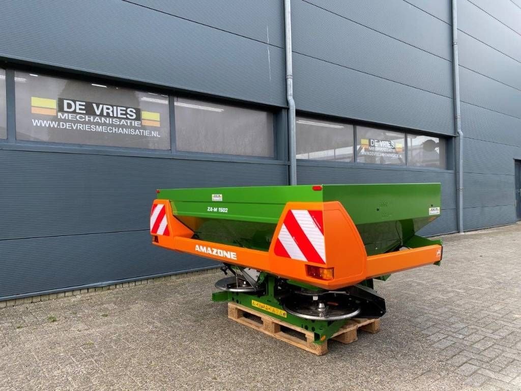 Düngerstreuer des Typs Amazone za-m 1502, Neumaschine in Beilen (Bild 3)