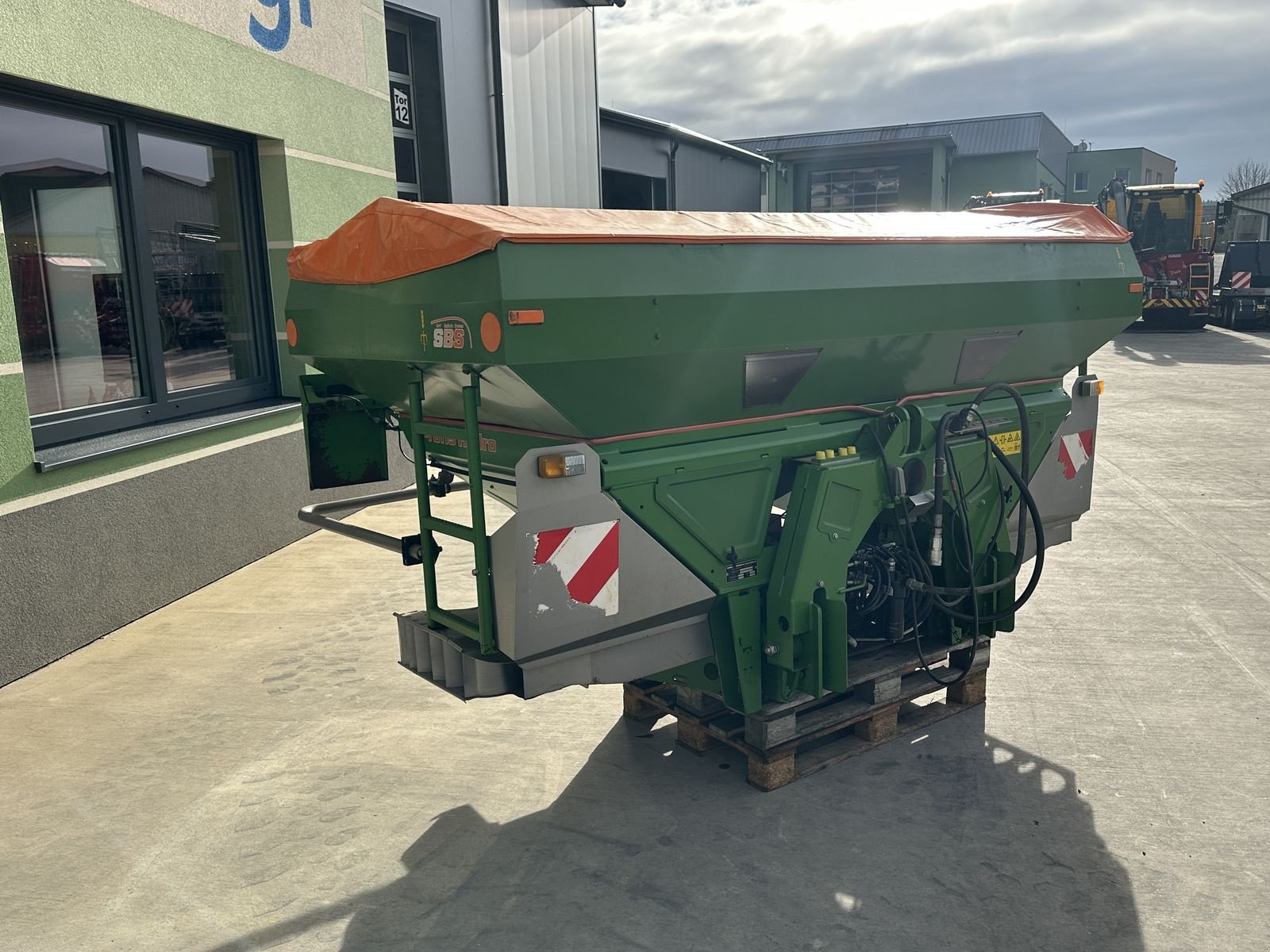 Düngerstreuer типа Amazone ZA-M 3000 Ultra Profis Hydro, Gebrauchtmaschine в Hürm (Фотография 3)