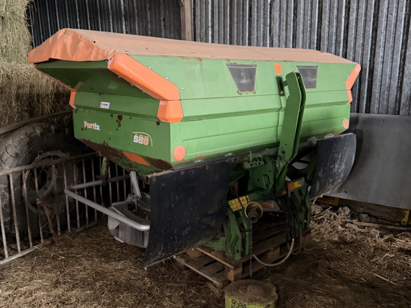 Düngerstreuer typu Amazone ZA-M 3000, Gebrauchtmaschine w LIMEY-REMENAUVILLE