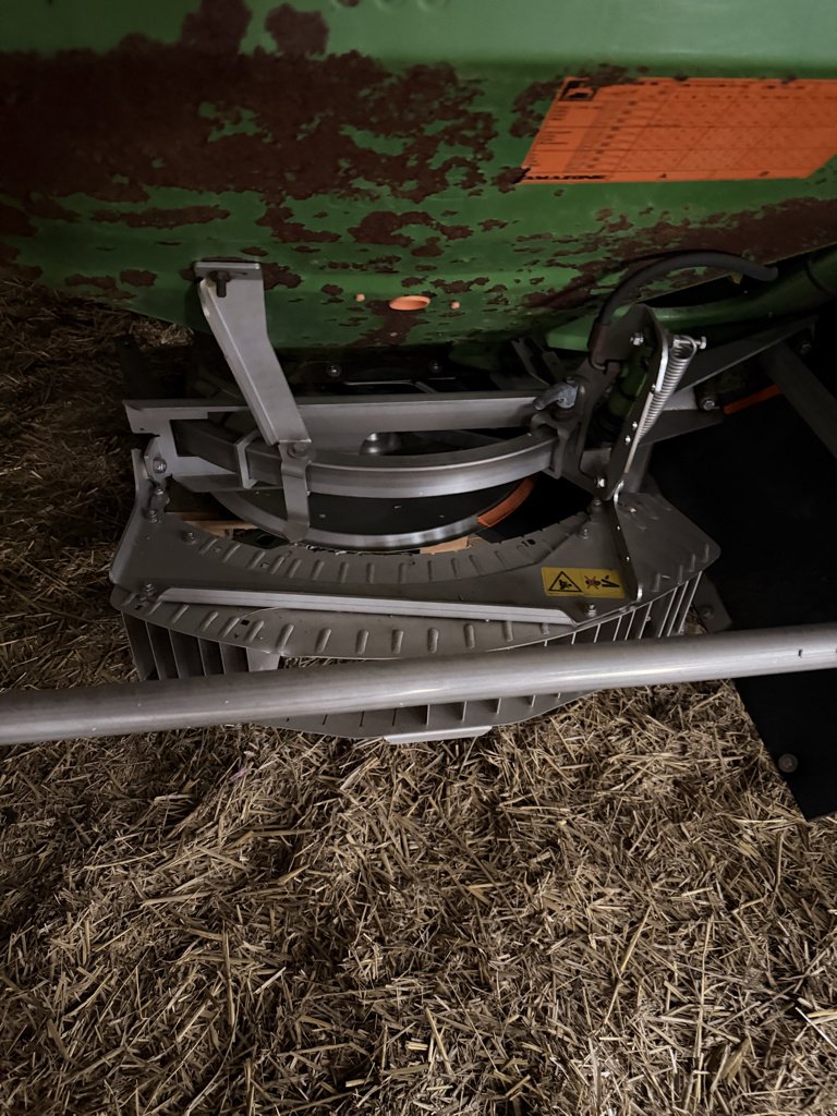 Düngerstreuer typu Amazone ZA-M 3000, Gebrauchtmaschine w LIMEY-REMENAUVILLE (Zdjęcie 7)