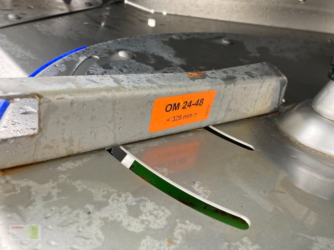 Düngerstreuer des Typs Amazone ZA-M 4200 Ultra Profis Hydro, Gebrauchtmaschine in Risum-Lindholm (Bild 8)