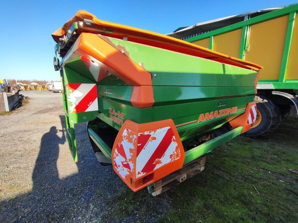 Düngerstreuer du type Amazone ZA-M Fortis 3001, Gebrauchtmaschine en STENAY (Photo 4)