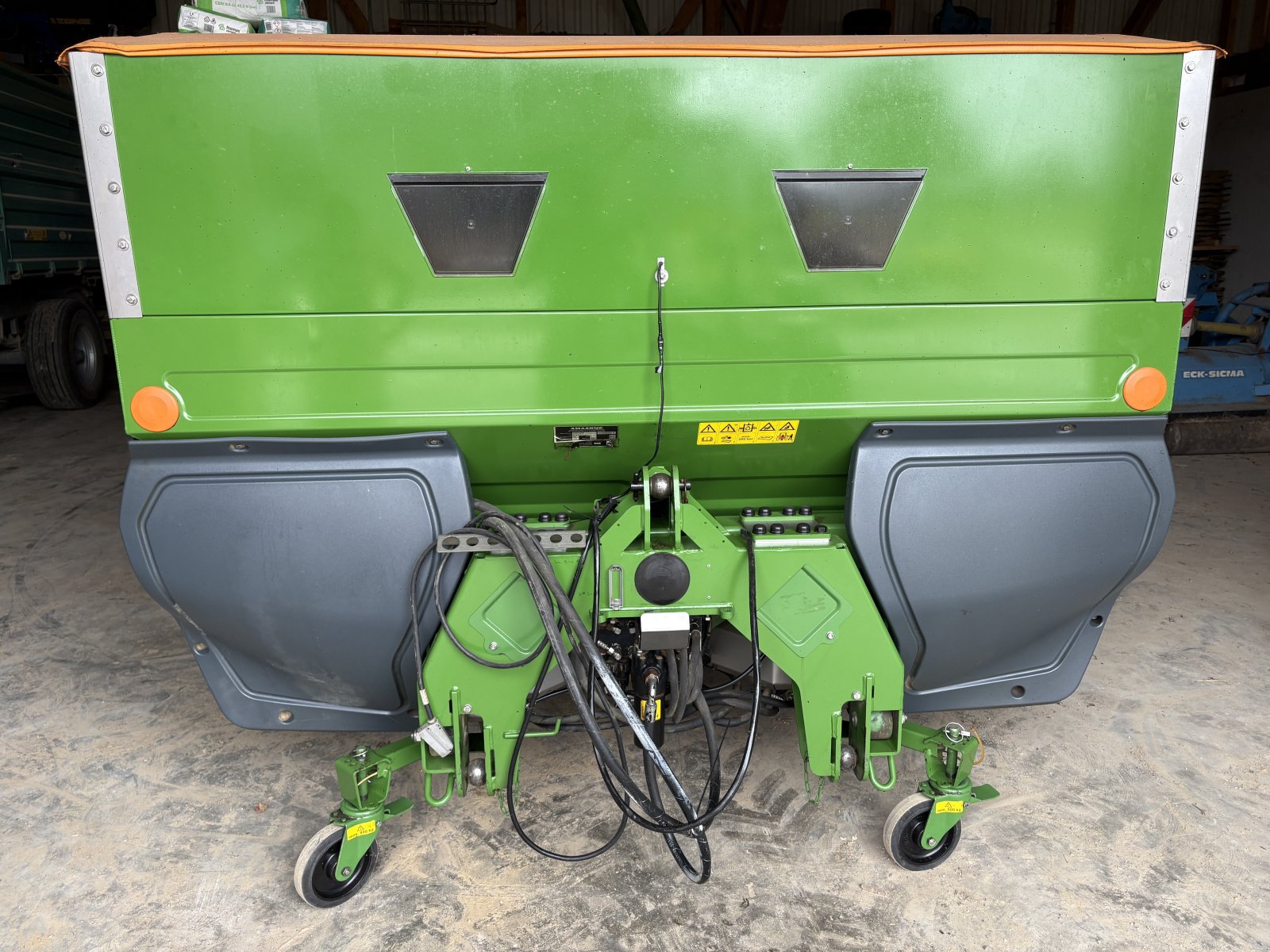 Düngerstreuer of the type Amazone ZA-M Profi S Hydro, Gebrauchtmaschine in Rotthalmünster (Picture 3)