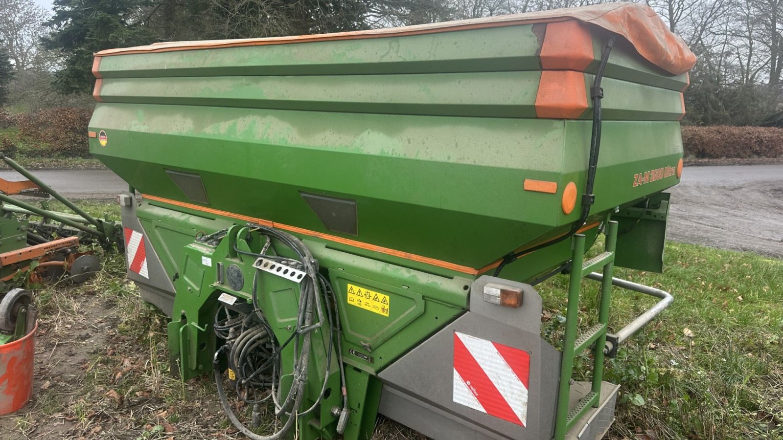 Düngerstreuer типа Amazone ZA-M Profis Hydro, Gebrauchtmaschine в øster ulslev (Фотография 1)