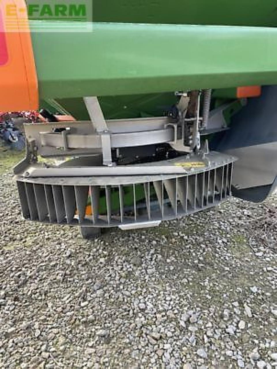 Düngerstreuer of the type Amazone za-m profis, Gebrauchtmaschine in MONFERRAN (Picture 11)