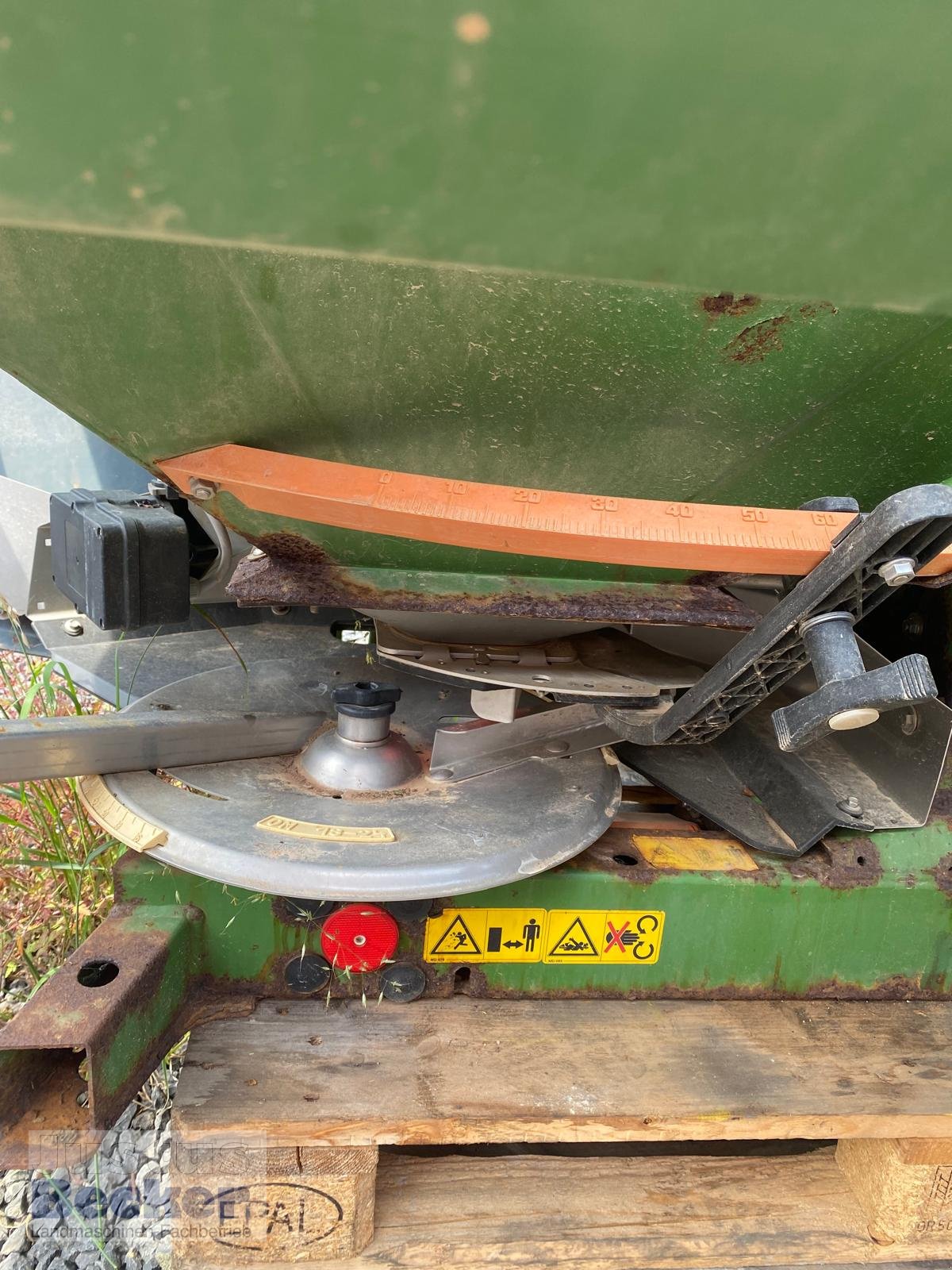 Düngerstreuer typu Amazone ZA-M Profis, Gebrauchtmaschine v Weimar-Niederwalgern (Obrázek 5)