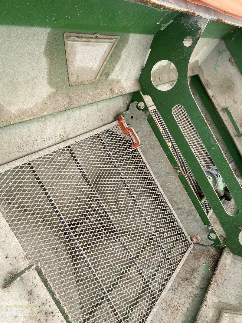 Düngerstreuer of the type Amazone ZA-M Ultra 3000 Profi Hydro, Gebrauchtmaschine in Mühlengeez (Picture 16)
