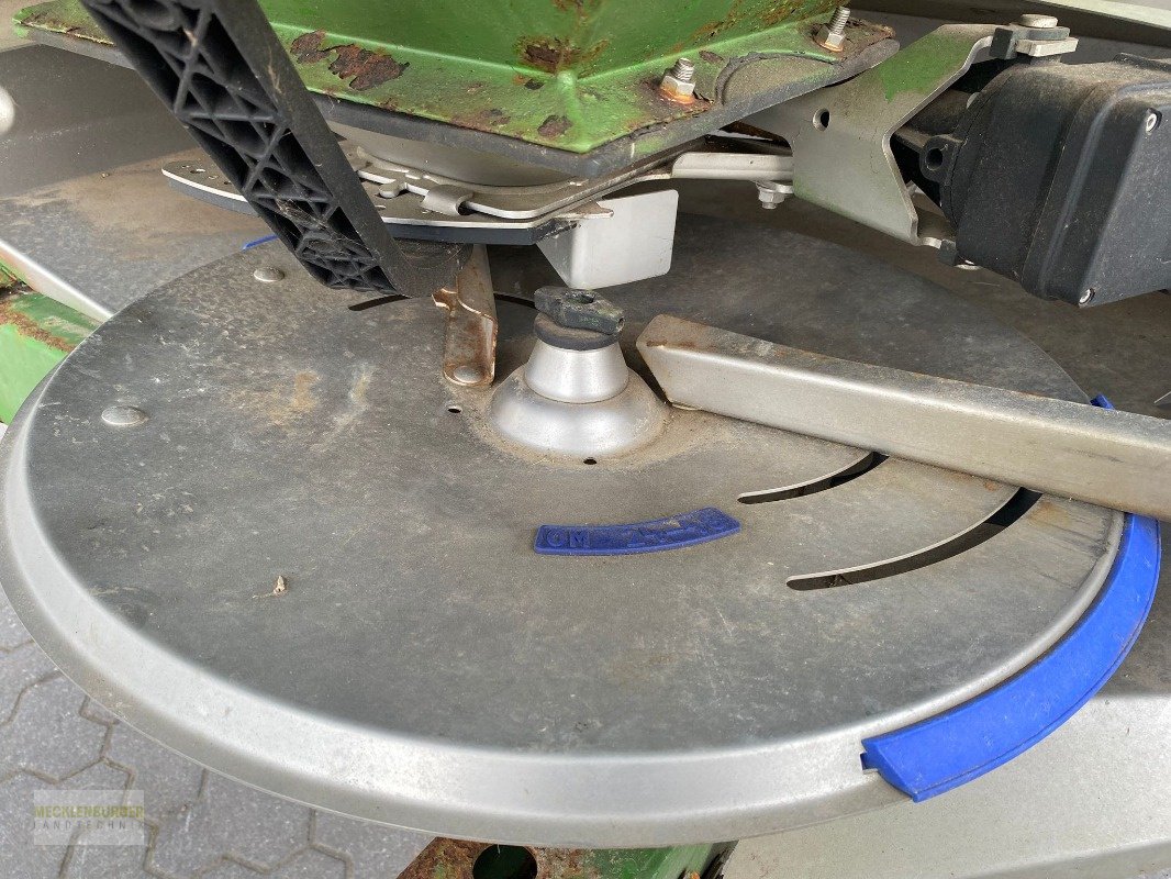 Düngerstreuer of the type Amazone ZA-M Ultra 3000 Profi Hydro, Gebrauchtmaschine in Mühlengeez (Picture 8)