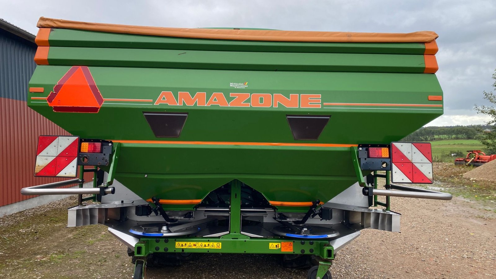 Düngerstreuer от тип Amazone ZA-M Ultra Profis 3000, Gebrauchtmaschine в Stoholm Jyll (Снимка 2)