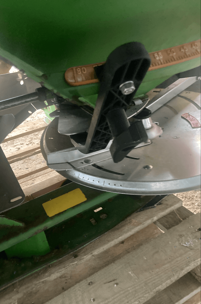 Düngerstreuer of the type Amazone ZA-M, Gebrauchtmaschine in TREMEUR (Picture 6)