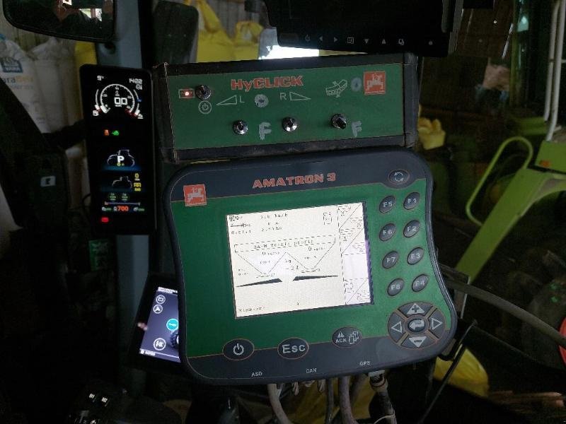 Düngerstreuer typu Amazone ZA-M1001, Gebrauchtmaschine v CHATEAUBRIANT CEDEX (Obrázok 3)