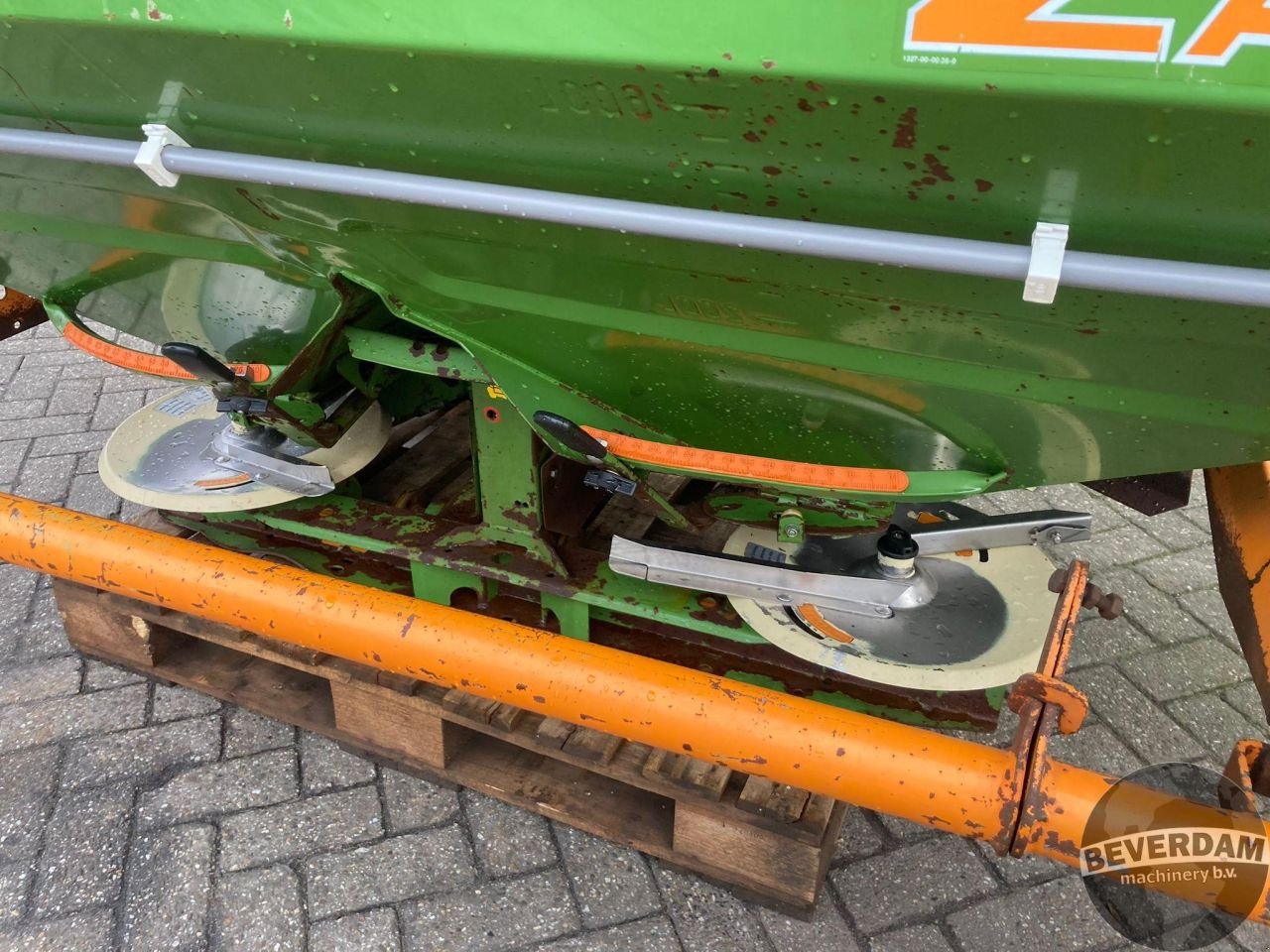 Düngerstreuer tip Amazone ZA-MII, Gebrauchtmaschine in Vriezenveen (Poză 7)