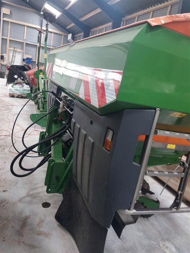 Düngerstreuer of the type Amazone ZA-TS 3200 Profis Hydro, Gebrauchtmaschine in Rønnede (Picture 3)