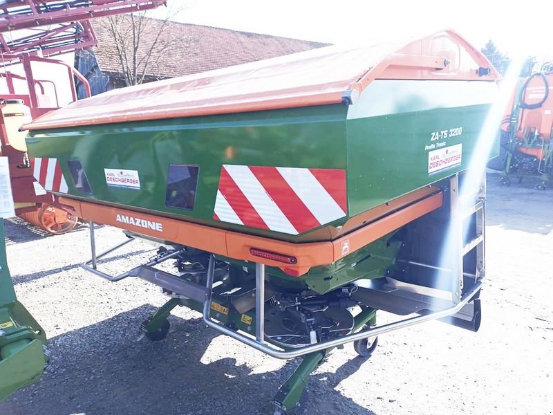 Düngerstreuer of the type Amazone ZA-TS 3200 Profis Tronic Wiegestreuer, Neumaschine in St. Marienkirchen (Picture 5)
