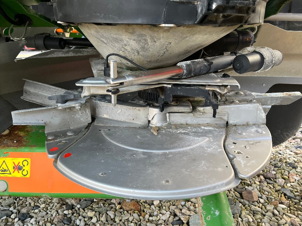 Düngerstreuer vrste Amazone ZA-TS 3200 PROFIS TRONIC, Gebrauchtmaschine v VERT TOULON (Slika 4)