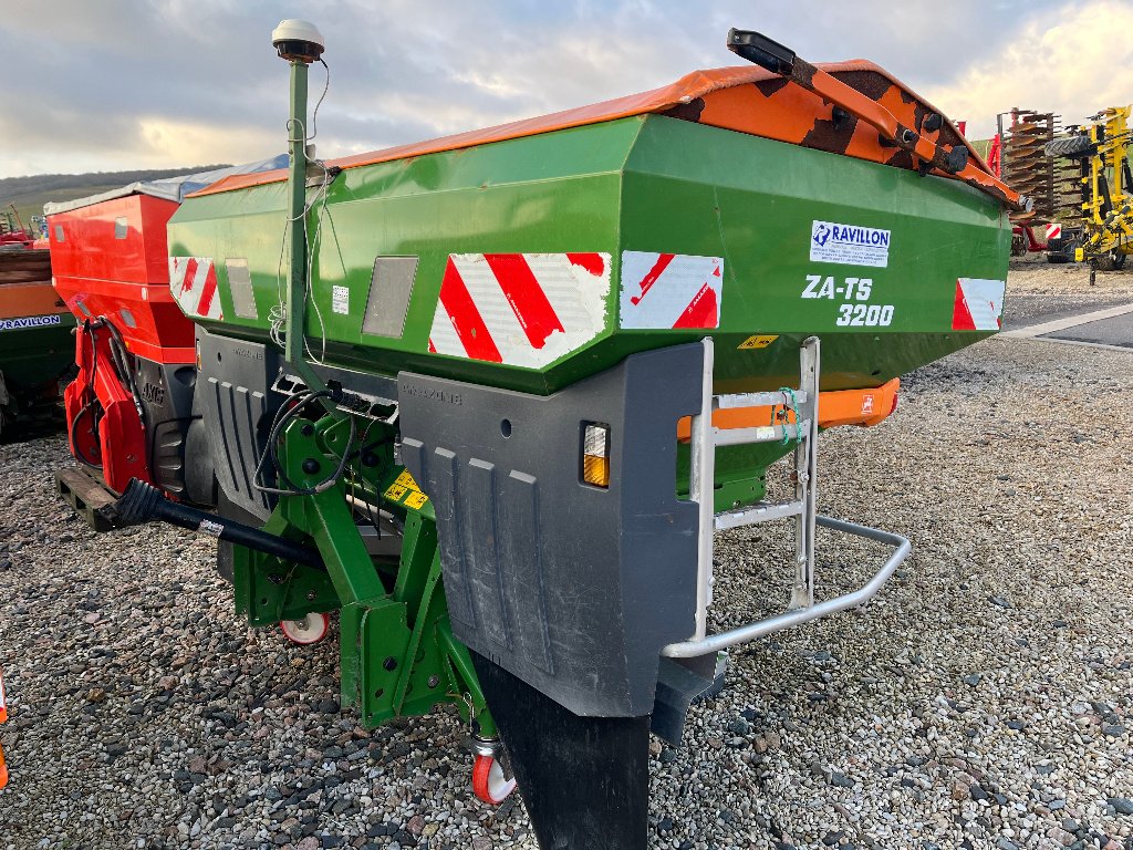 Düngerstreuer vrste Amazone ZA-TS 3200 PROFIS TRONIC, Gebrauchtmaschine v VERT TOULON (Slika 2)