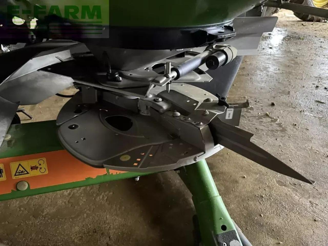 Düngerstreuer tip Amazone za-ts 3200, Gebrauchtmaschine in CHAUVONCOURT (Poză 8)